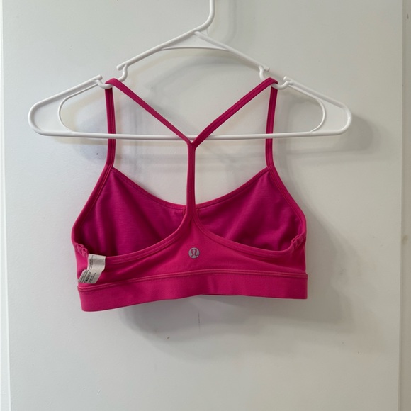 Lululemon pink size 6 bra. - Picture 2 of 2